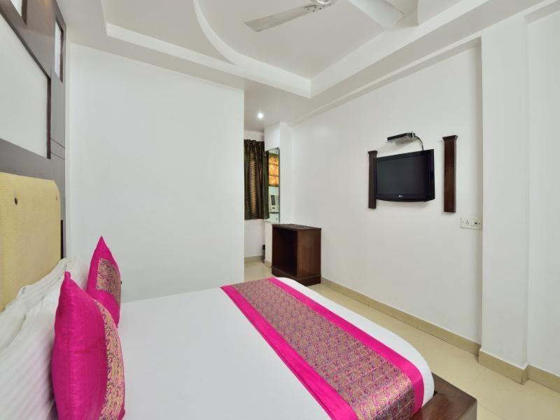 Hotel Sai International นิวเดลี ภายนอก รูปภาพ